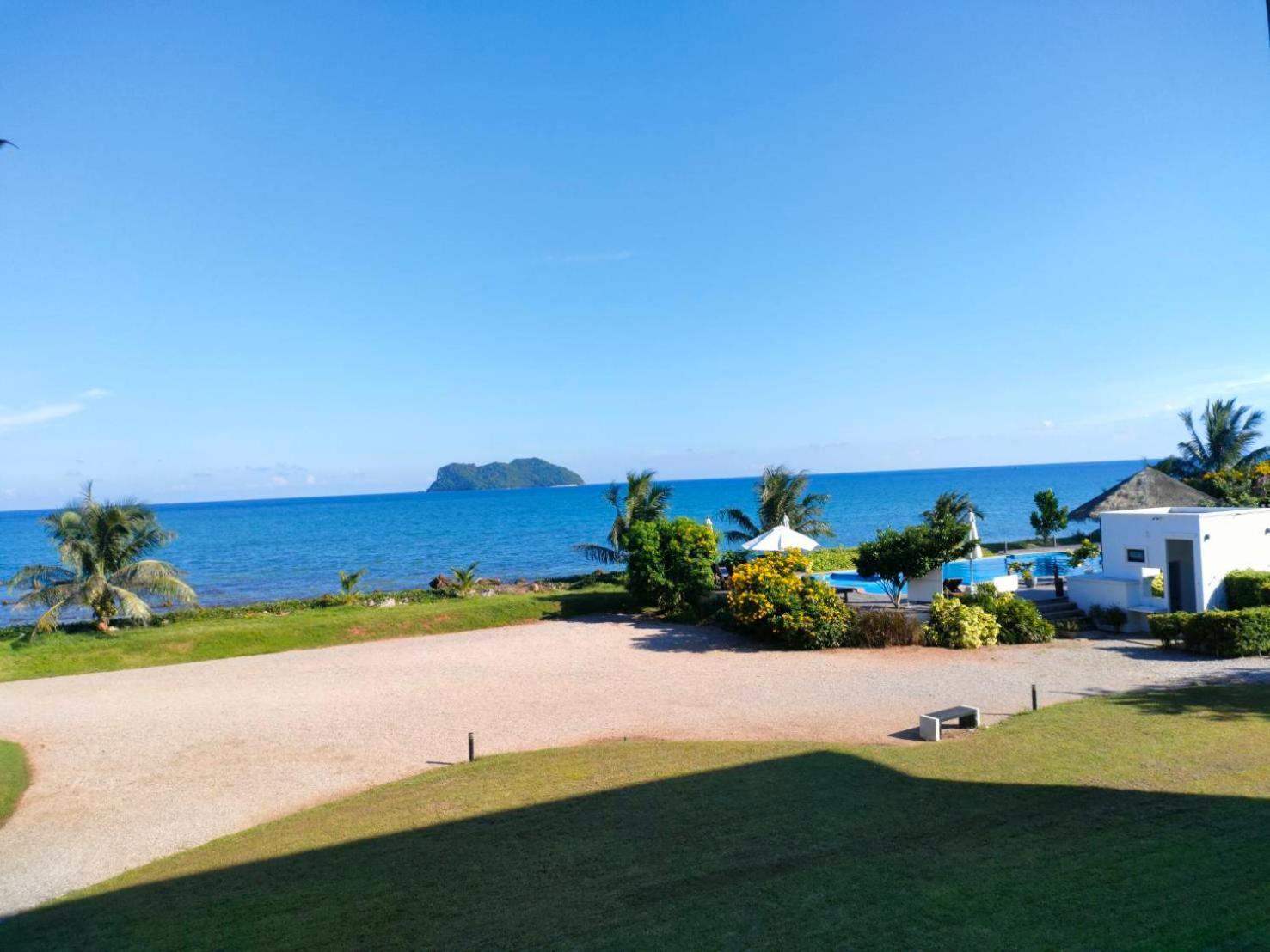 The Beach Resort & Residence - Sha Plus Pathiu Екстериор снимка