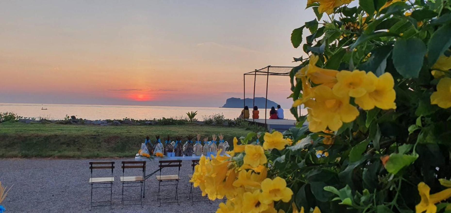 The Beach Resort & Residence - Sha Plus Pathiu Екстериор снимка
